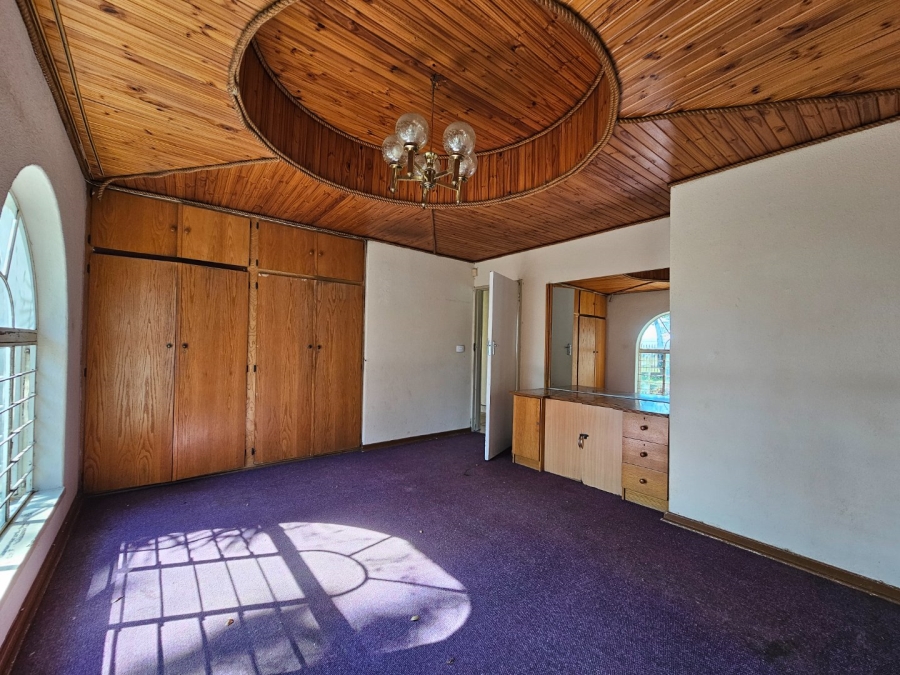 4 Bedroom Property for Sale in Vaalpark Free State